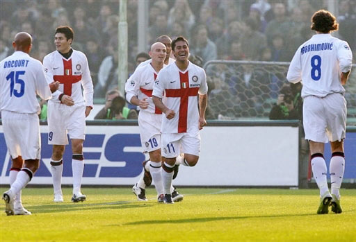 世体：佩德里缺席巴萨赛前合练，确定无缘欧冠客战切尔西（世体：佩德里未参与巴萨赛前训练，确认无缘欧冠客场对阵切尔西）