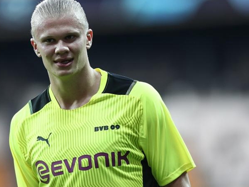 转会价8千万！罗马诺：曼联将让桑乔自由身离队（罗马诺：曼联将放桑乔自由离队，此前转会标价8000万）