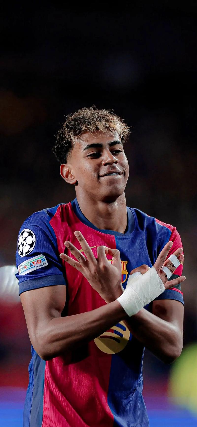 费迪南德：阿森纳不需要埃泽，当然他也可以提升板凳深度