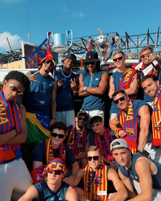 足球周刊：刘若钒曾想回成都却被徐正源拒绝，后获里卡多、穆斯卡特赏识