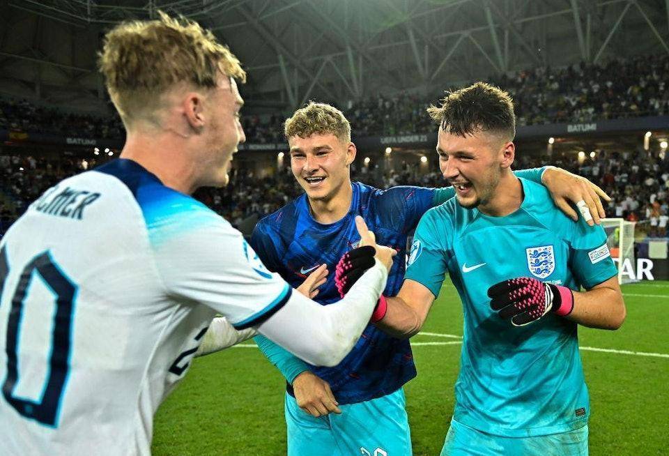 德甲第13轮指南：汉堡不莱梅上演北方德比，科隆后防遭伤病诅咒（德甲第13轮前瞻：汉堡对阵不莱梅上演北德德比，科隆后防线伤兵满营）