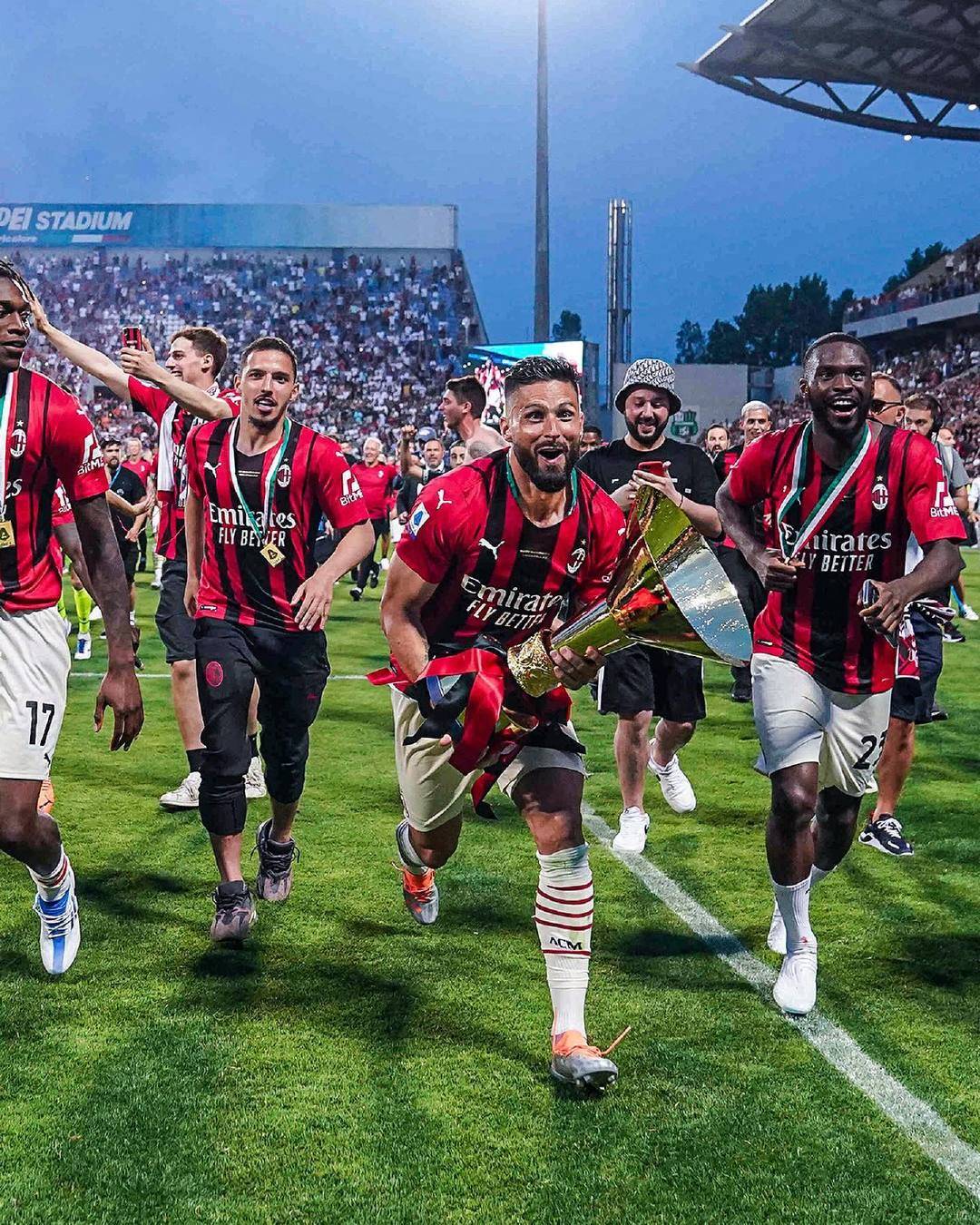 比萨vs国米：劳塔罗、恰20首发，小图拉姆、阿坎吉出战