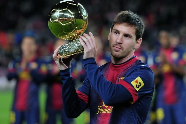 斯洛特：很不巧基耶萨病了，无论作为球员还是个人我都喜欢他