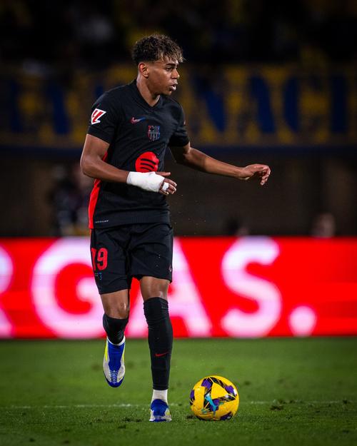 C罗姐姐：批评C罗去白宫的人真是伪君子，他扛了葡萄牙20年