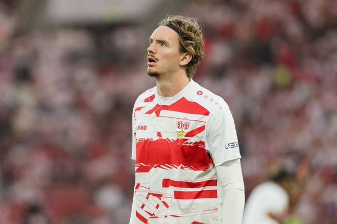 国足主帅李铁称无法选中报复球队