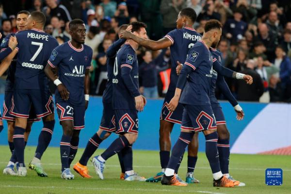 劳塔罗在意甲对29支不同球队进球，现役球员第一（劳塔罗已攻破意甲29队球门，现役球员中居首）