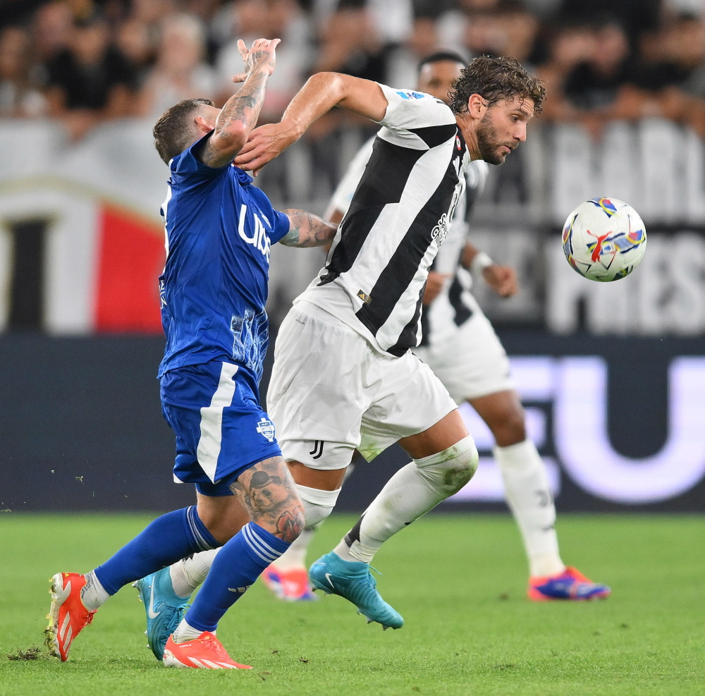 穆勒：我认为这场美职联决赛非常棒；再次见到梅西他们很开心