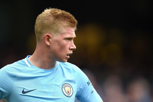 马特乌斯：我和马拉多纳就像梅西和C罗，但我们场外相处更多