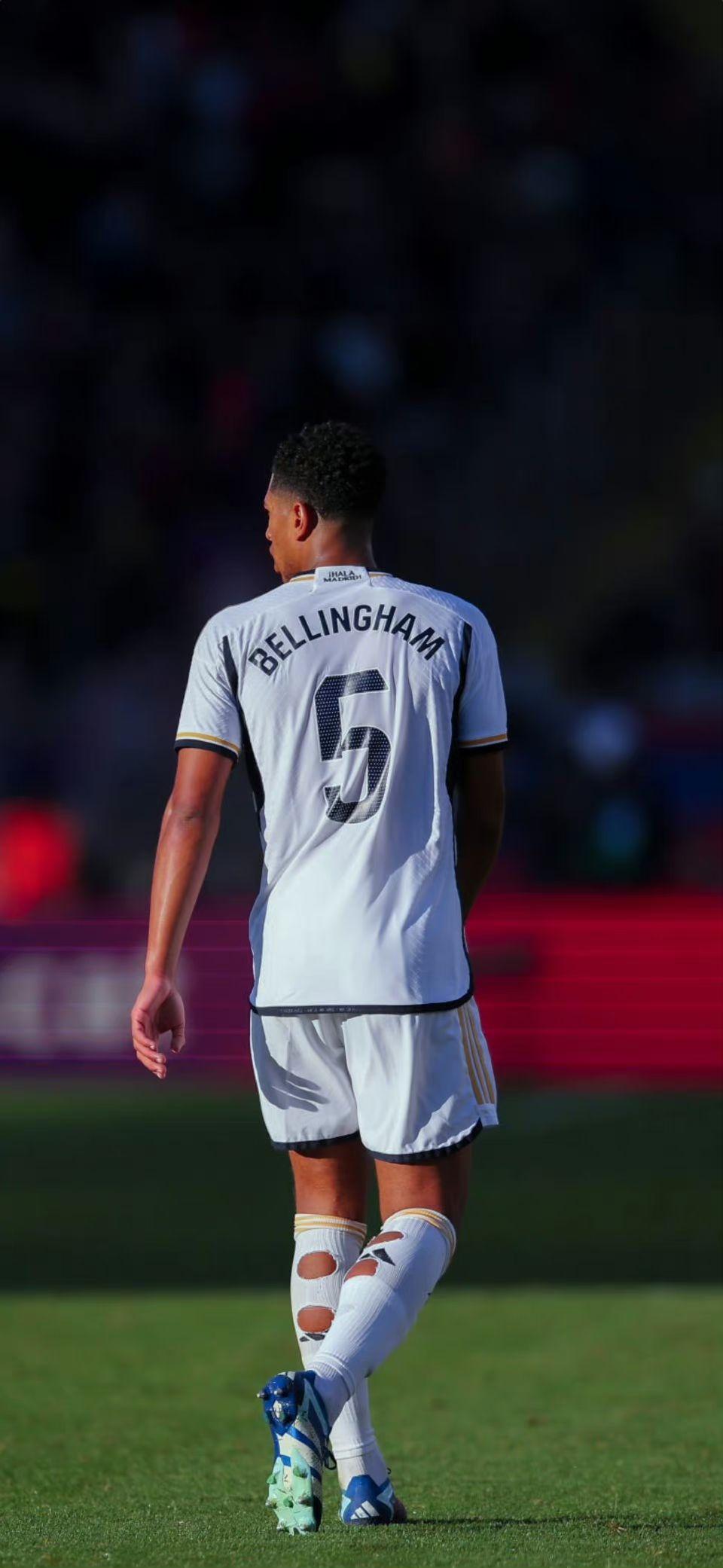 恭喜邵佳一！国足喜添一位新门神，一己之力征服一群外国主力球员（恭贺邵佳一！国足迎来新门神，一人之力镇住一众外籍主力）