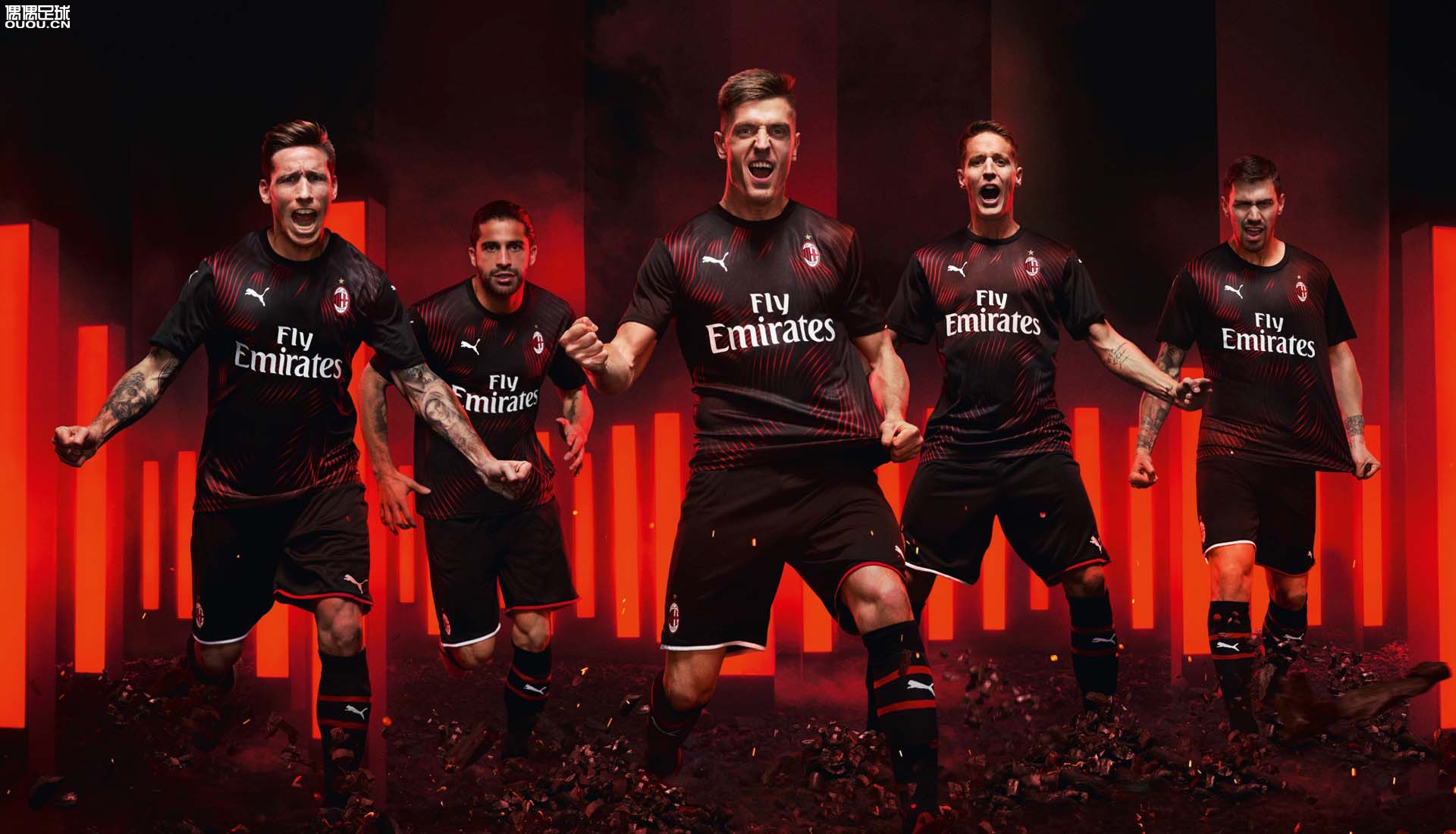 FM26逆天Bug，外场球员“闪现”至门前挡出对方主罚的点球