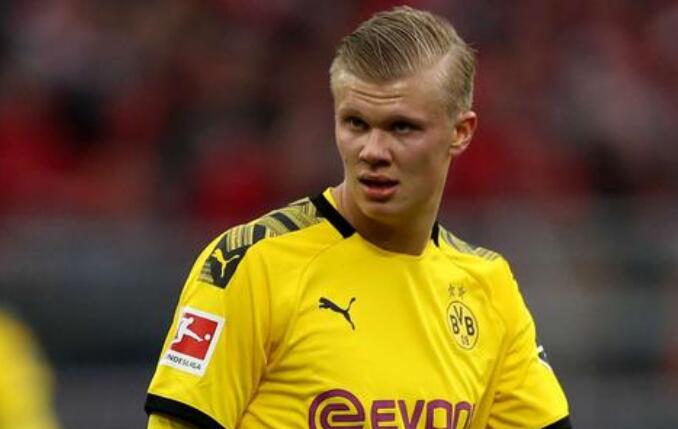 北青：吴启鹏因伤已经离开U22男足，李新翔也受到伤病困扰（北青：U22男足遭伤病困扰，吴启鹏因伤离队，李新翔亦受影响）