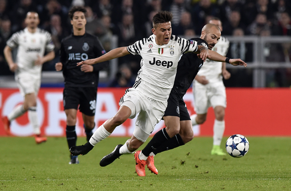 阿什拉夫荣膺2025年非洲足球先生，拉莫斯社媒发文祝贺（阿什拉夫当选2025年非洲足球先生，拉莫斯社媒送上祝贺）