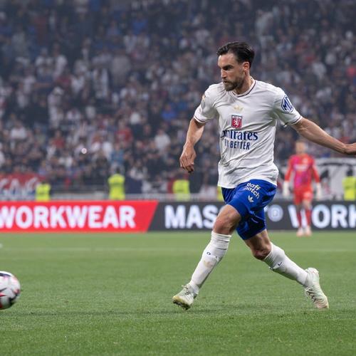 英超战报：田中碧建功、勒温锁胜局，利兹联3-1切尔西